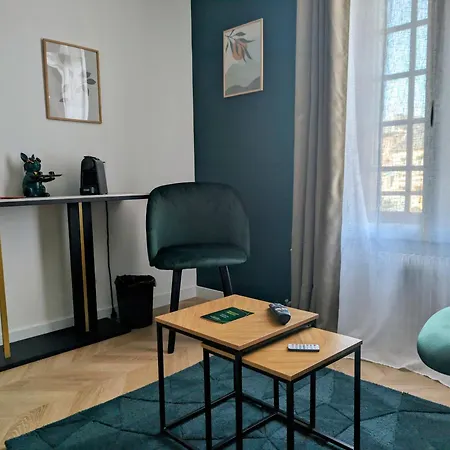 Bed & Breakfast Le Relais Du Beffroi & 3*