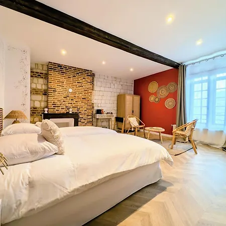 Bed & Breakfast Le Relais Du Beffroi & 3*