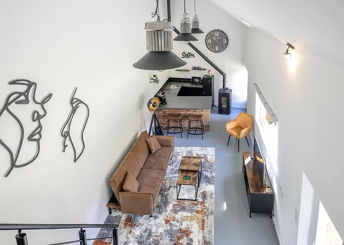 Le Relais Du Beffroi & 4*