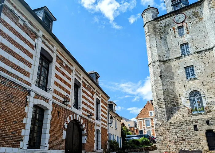 Bed and Breakfast Le Relais Du Beffroi & 4*